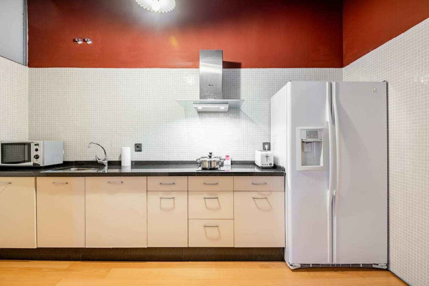 Komodo Sierpes: Bright & Classy Central Apartment Seville Exterior photo